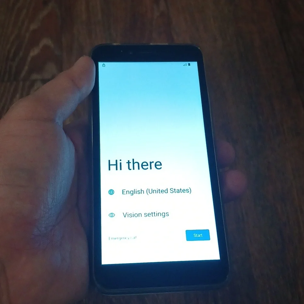 UNO Premier Pro Android Smartphone